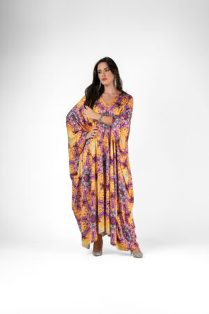 درس فري سايز - مع حزام يبرز الخصر