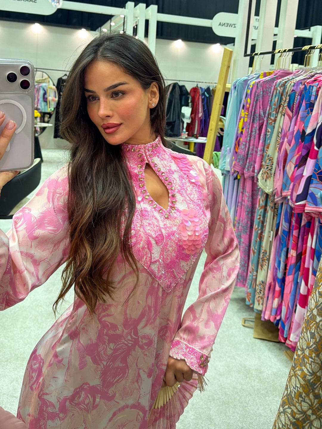 Pre-order// قطعة الخيالة - Pink - SIGNATURE - الصورة 4